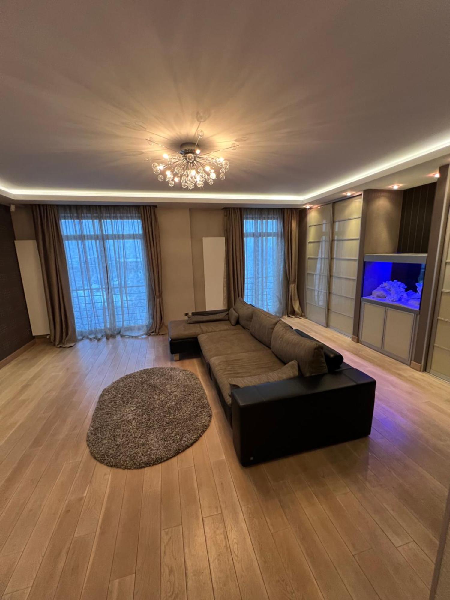 Apartment On Arkhipenka With Panorama View Lviv Exterior photo