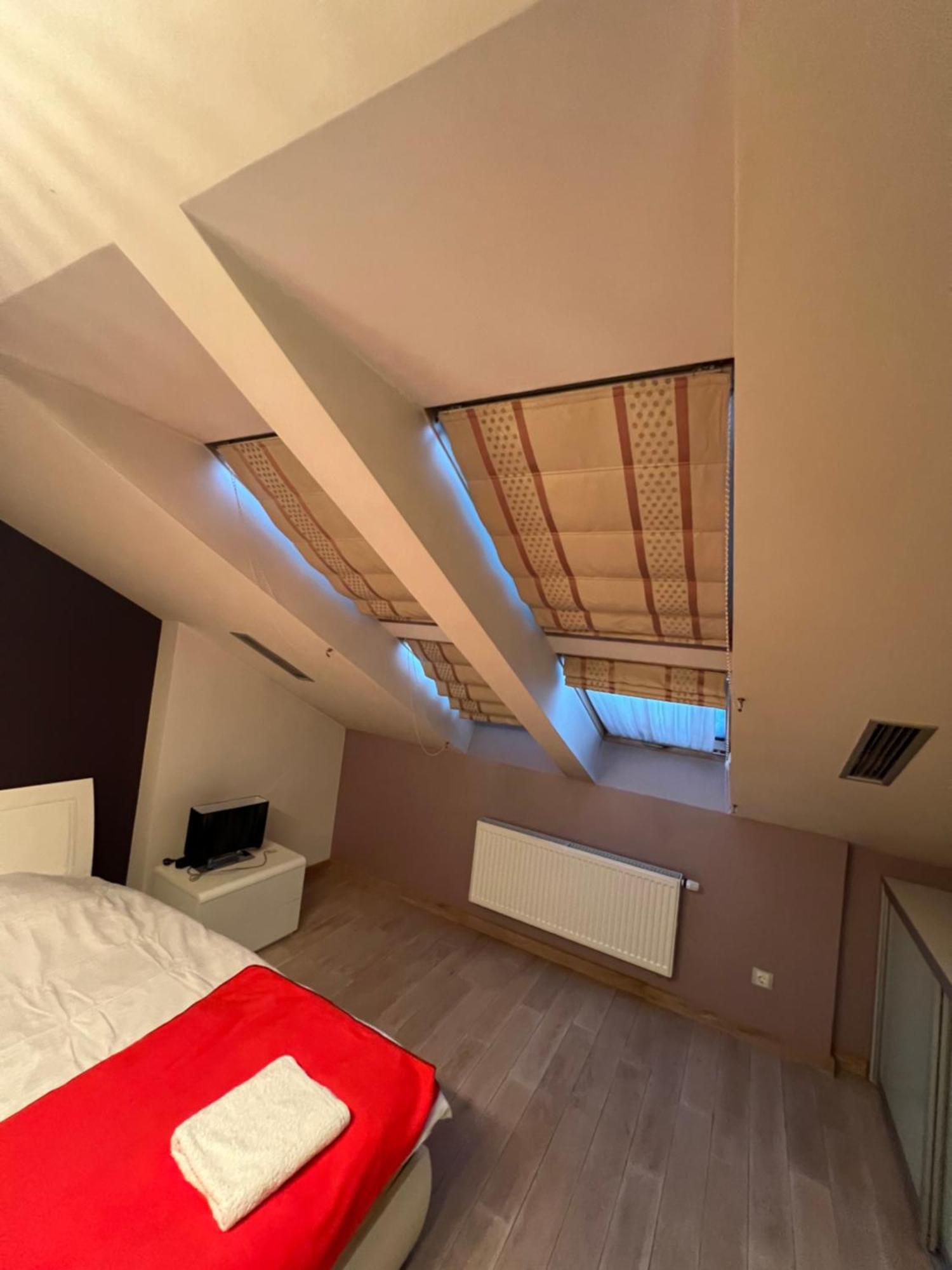 Apartment On Arkhipenka With Panorama View Lviv Exterior photo